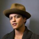 Bruno Mars tease l'arrivée de "24K Magic"