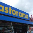Englos: des salariés Castorama passent la nuit dans leur magasin