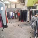 Une vente de vêtements au kilo chez Emmaüs Tourcoing