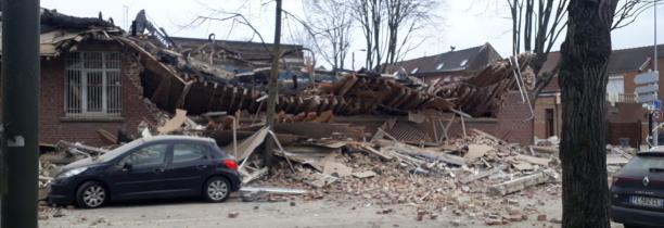 Croix: un ancien entrepôt des 3 Suisses s'est effondré