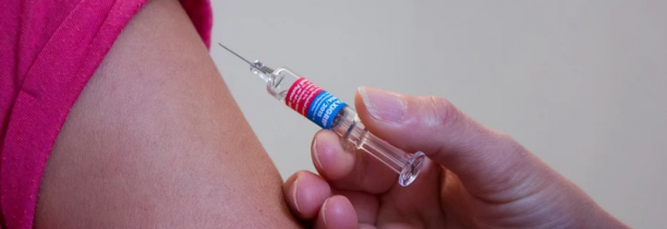La vaccination des enfants prioritaires va débuter ce mois-ci